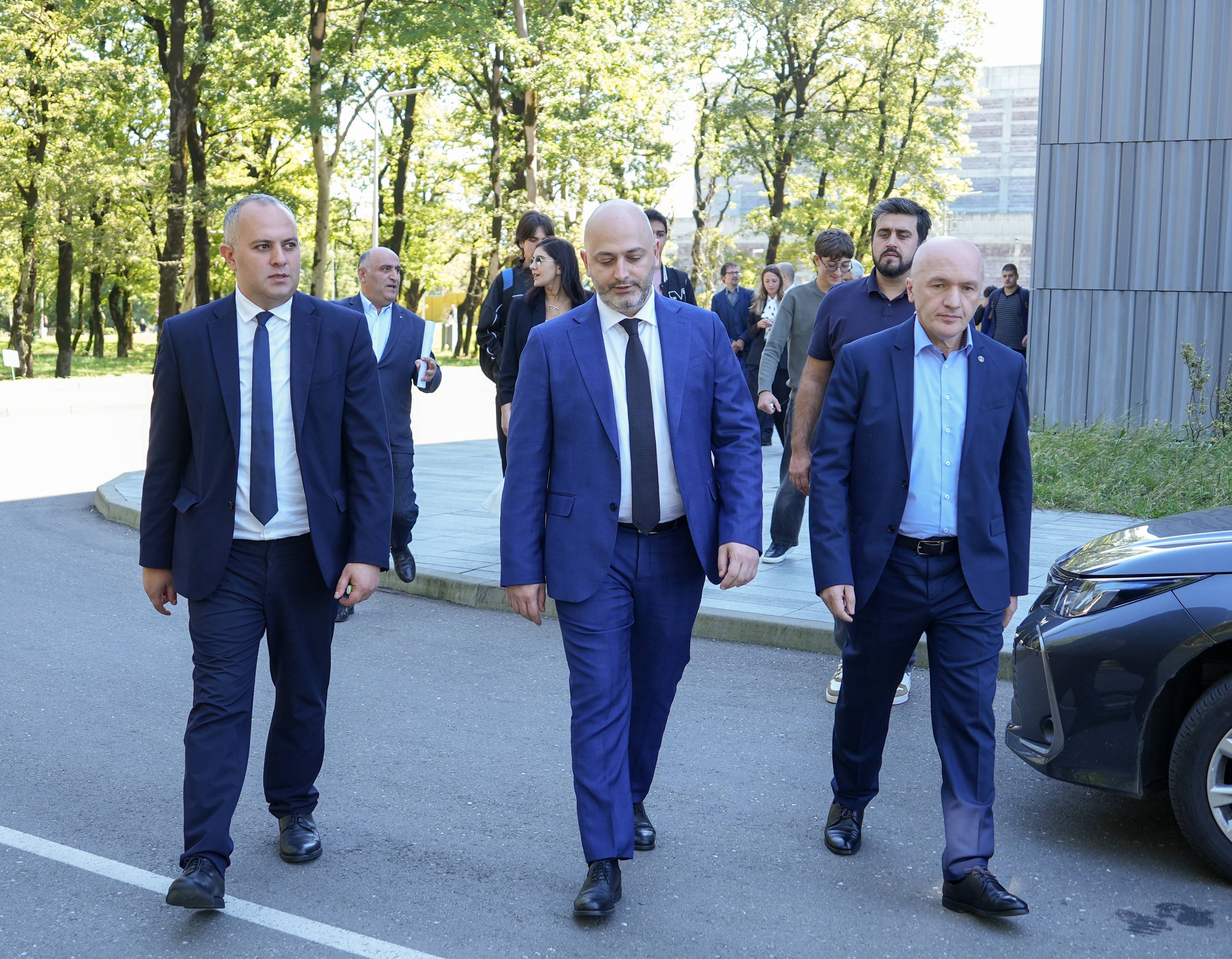 news_image